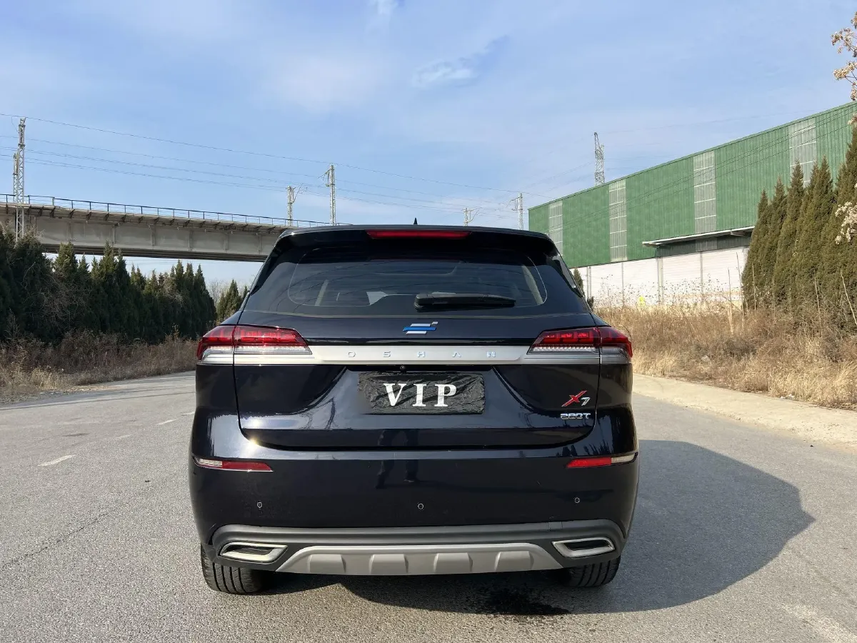 2021 ChangAn Oshan X7 1.5T 178HP L4 7DCT,autocango,china used car exporter,china ev exporter,chinese used car exporter,chinese used ev exporter