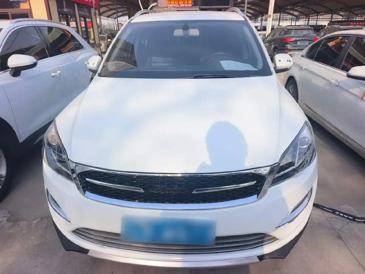 2015 Zotye Damy X5 1.5T 150HP L4 CVT,autocango,china used car exporter,china ev exporter,chinese used car exporter,chinese used ev exporter