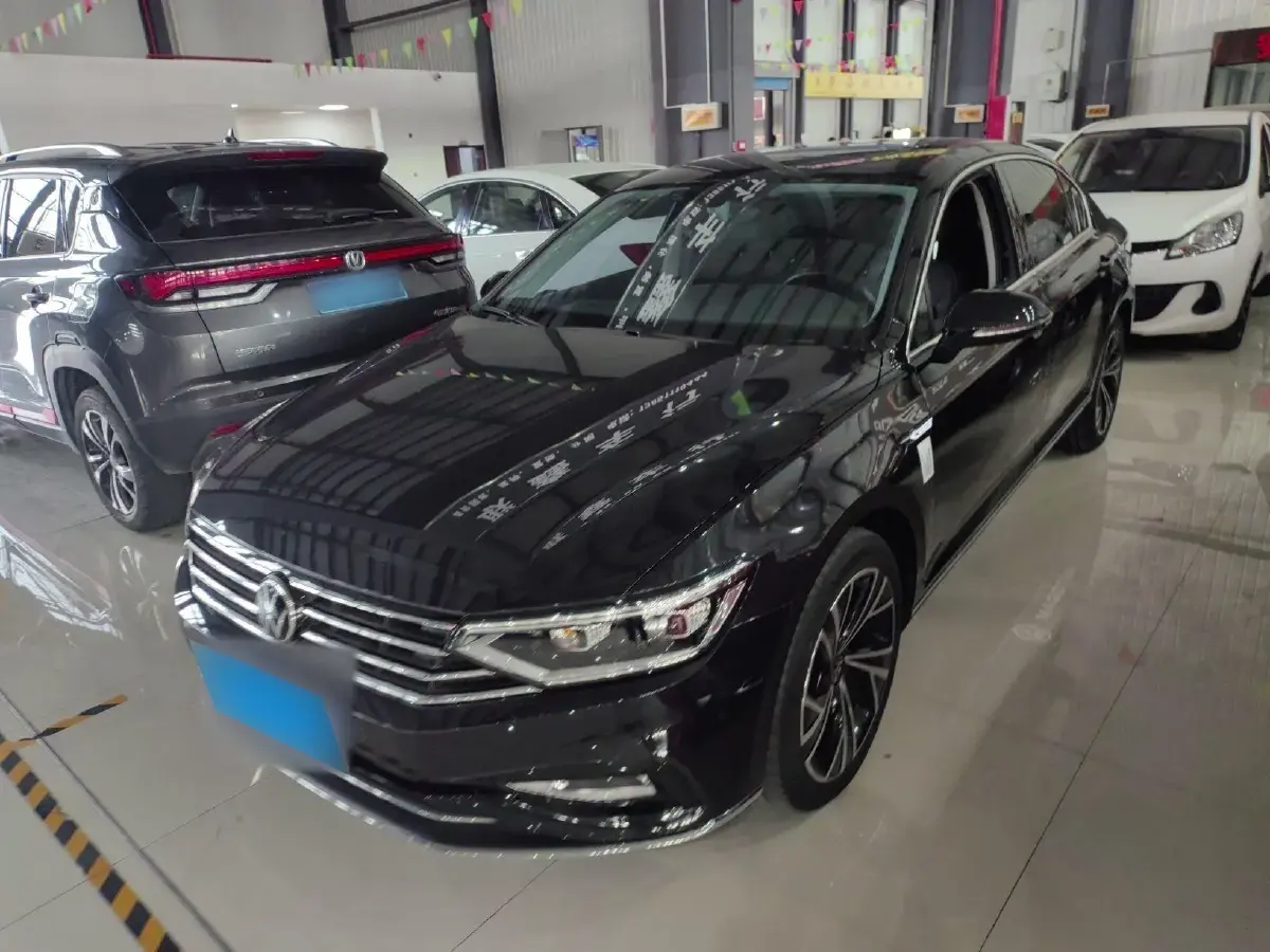 2021 Volkswagen Magotan 2.0T 186HP L4 7DCT