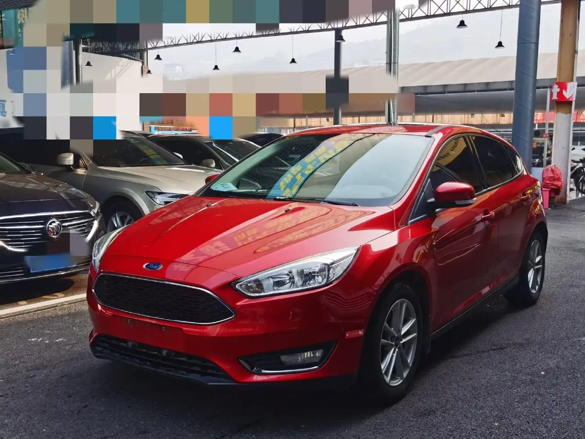 2017 Ford Focus 1.6L 125HP L4 5MT