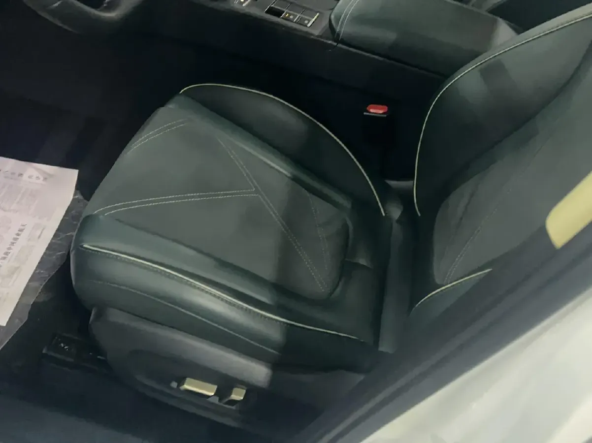 2021 Bestune T55 1.5T 169HP L4 7DCT,autocango,china used car exporter,china ev exporter,chinese used car exporter,chinese used ev exporter