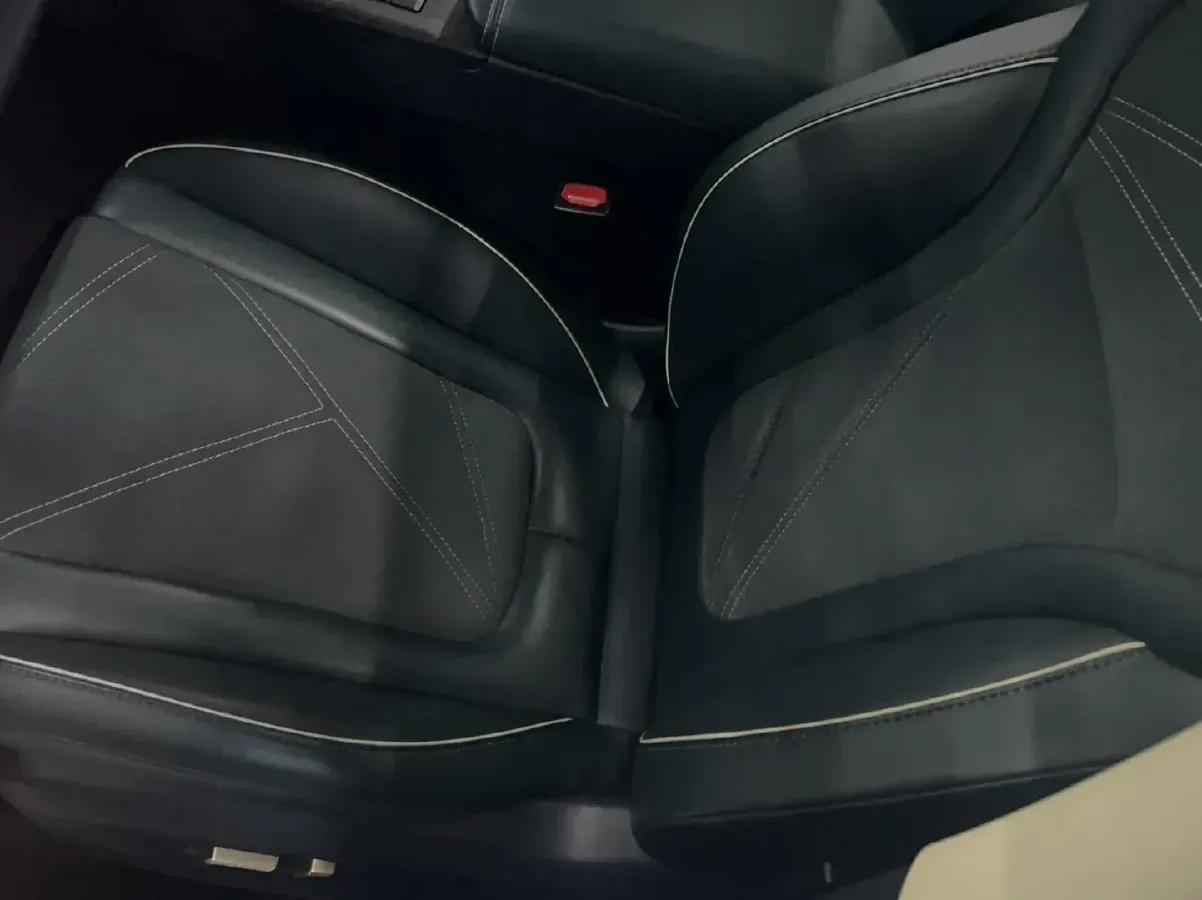 2021 Bestune T55 1.5T 169HP L4 7DCT,autocango,china used car exporter,china ev exporter,chinese used car exporter,chinese used ev exporter