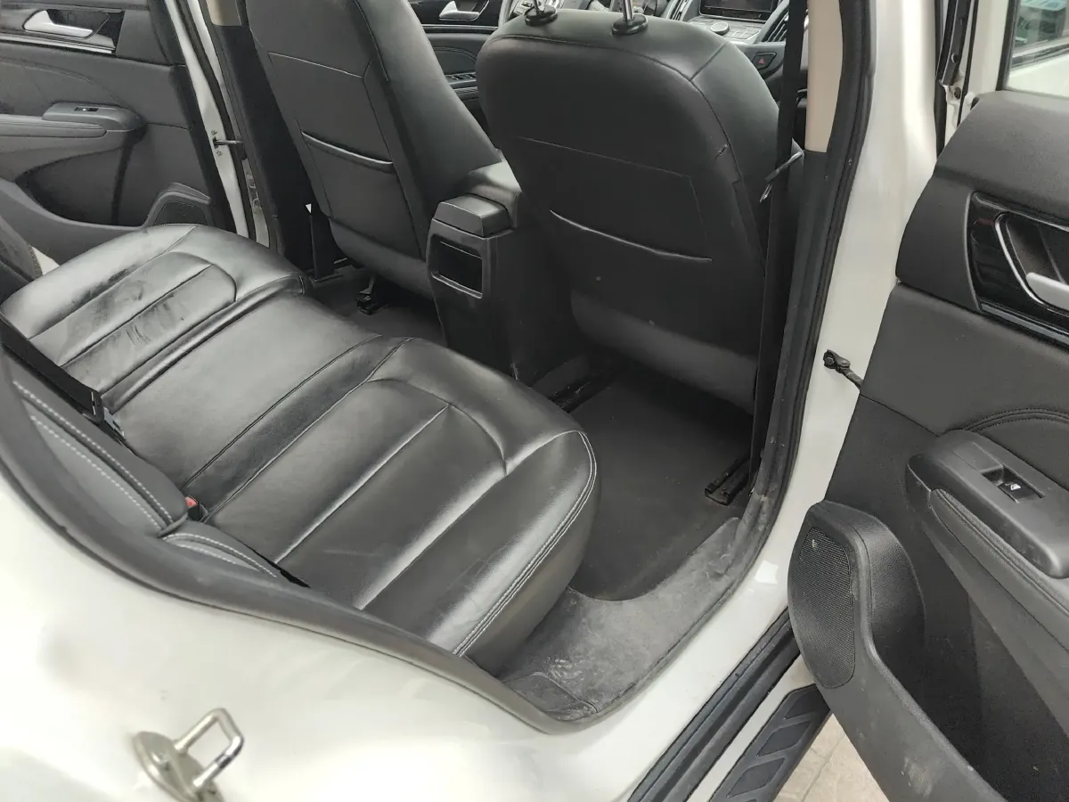 2017 DongFeng Aeolus AX5 1.4T 140HP L4 6DCT,autocango,china used car exporter,china ev exporter,chinese used car exporter,chinese used ev exporter