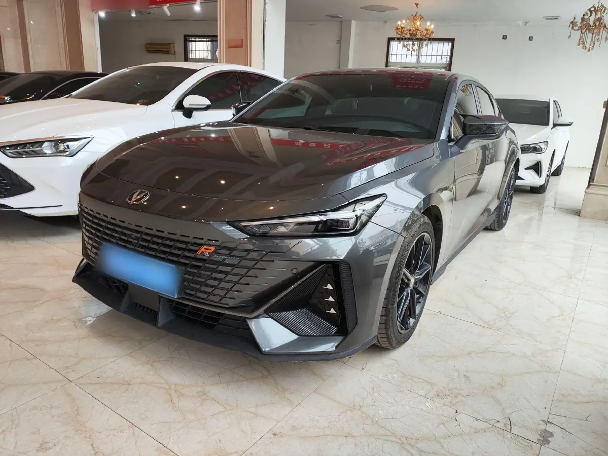 2023 ChangAn UNI-V 1.5T 188HP L4 7DCT