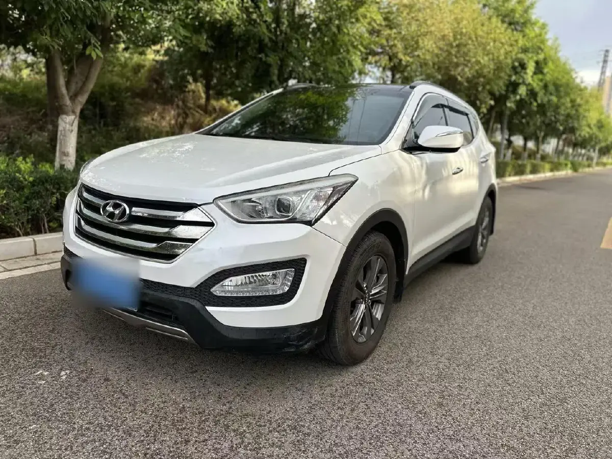 2015 Hyundai Santafe 2.0T 245HP L4 6AT
