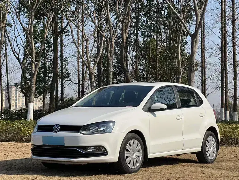 2018 Volkswagen Polo 1.5L 110HP L4 6AT