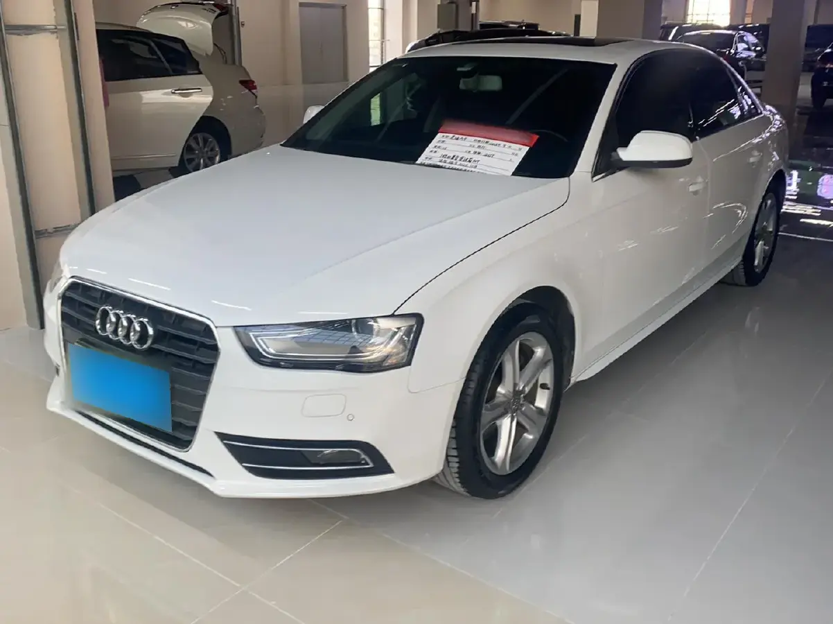 2013 Audi A4L 2.0T 180HP L4 CVT