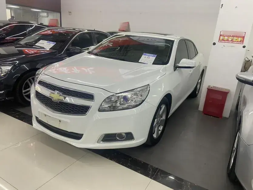 2013 Chevrolet Malibu 2.0L 154HP L4 6AT