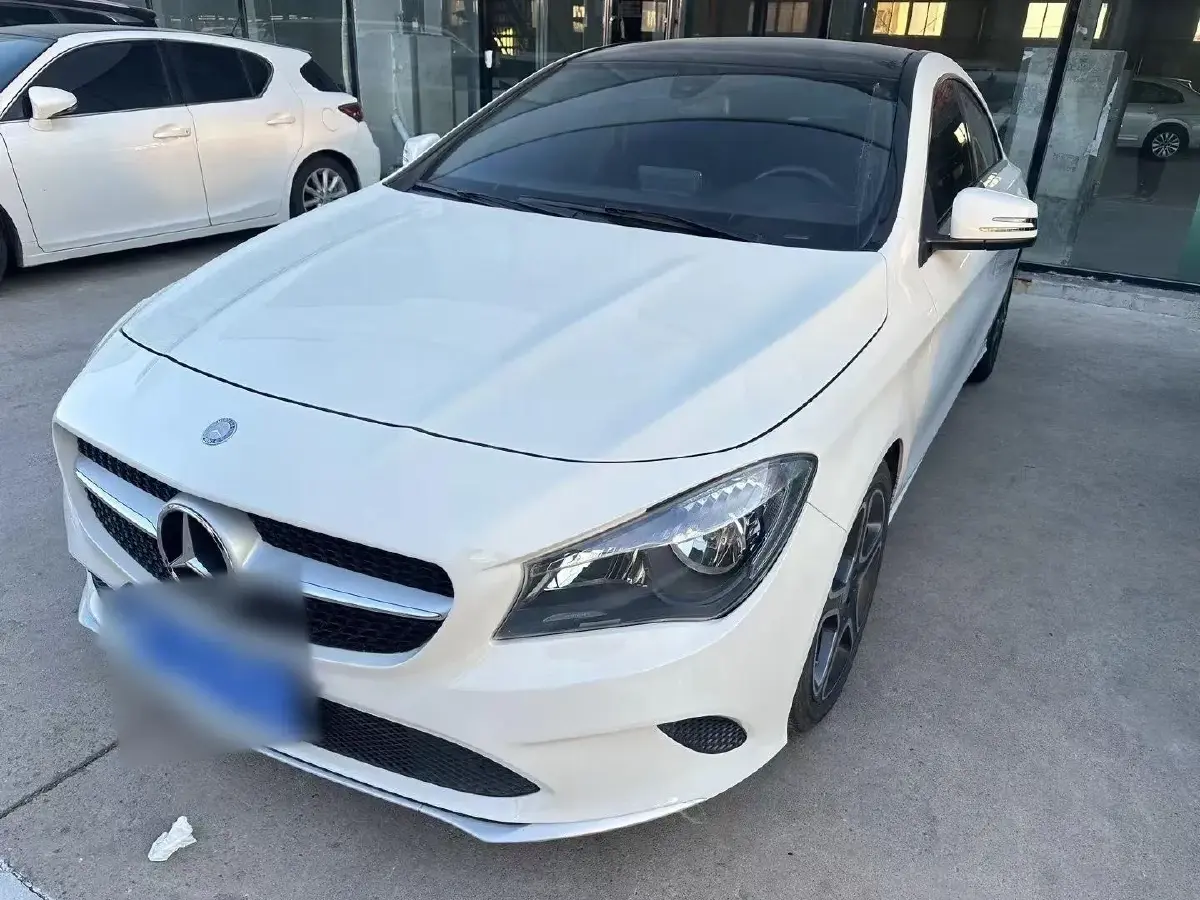 2017 Mercedes-Benz CLA Class 1.6T 122HP L4 7DCT