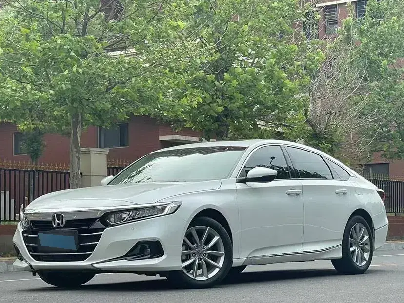 2022 Honda Accord 1.5T 194HP L4 CVT