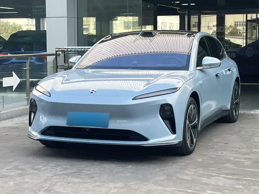 2024 NIO ET5T BEV 75KWH