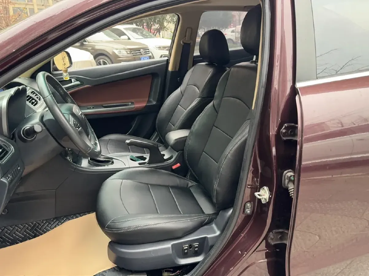 2014 HaiMa Family 1.6L 125HP L4 6AT,autocango,china used car exporter,china ev exporter,chinese used car exporter,chinese used ev exporter