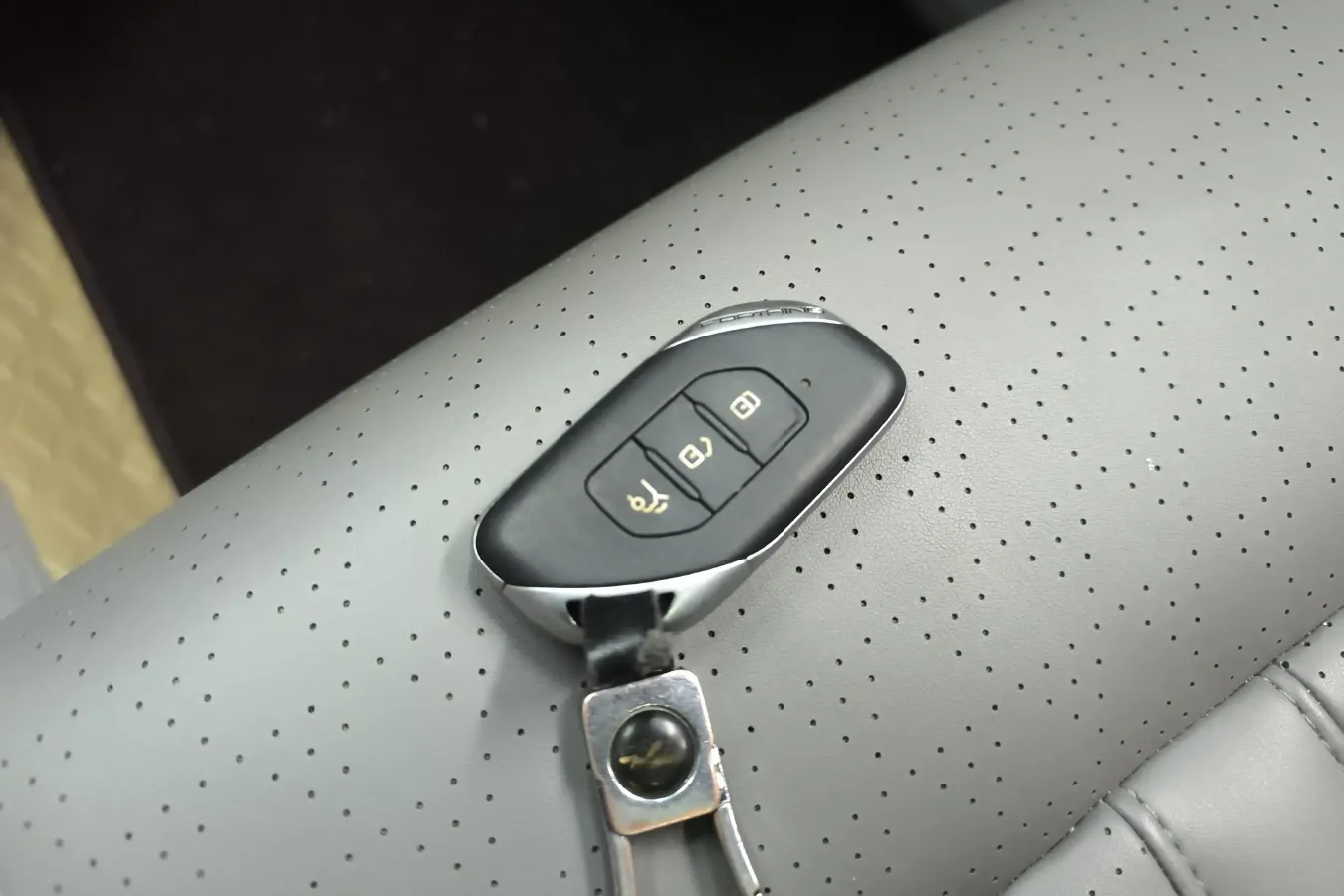 2022 DongFeng Forthing Yacht 1.5T 197HP L4 7DCT,autocango,china used car exporter,china ev exporter,chinese used car exporter,chinese used ev exporter