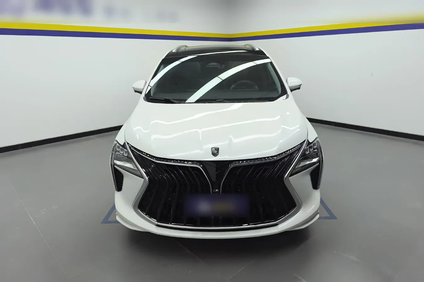 2022 DongFeng Forthing Yacht 1.5T 197HP L4 7DCT,autocango,china used car exporter,china ev exporter,chinese used car exporter,chinese used ev exporter