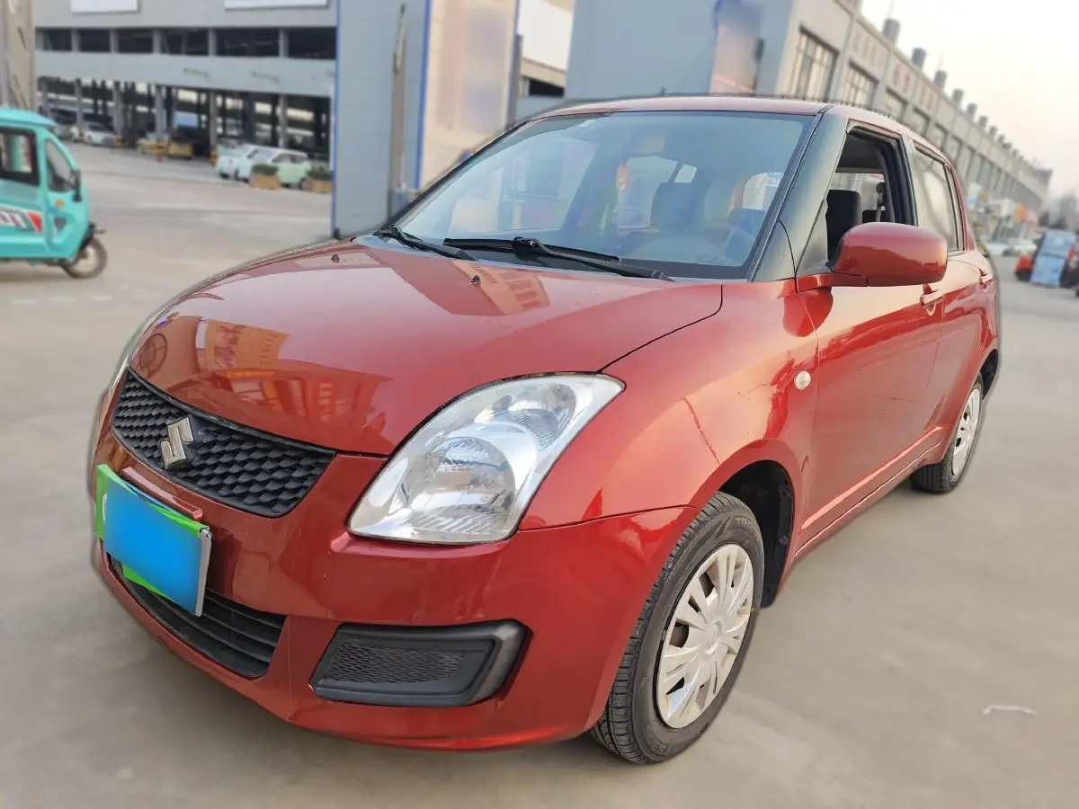 2013 Suzuki Swift 1.3L 91HP L4 5MT