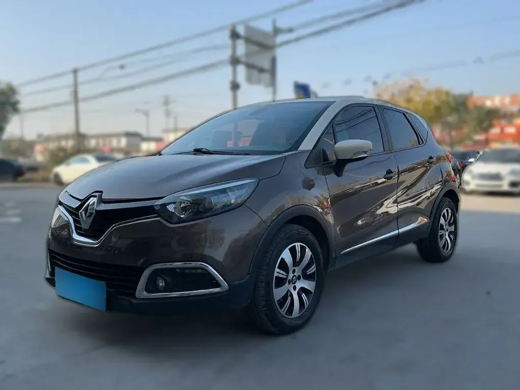 2015 Renault Captur 1.2T 116HP L4 6DCT