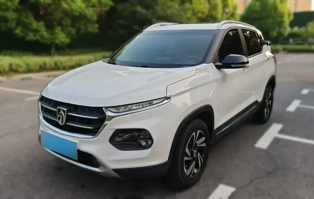 2017 BaoJun 510 1.5L 112HP L4 6MT