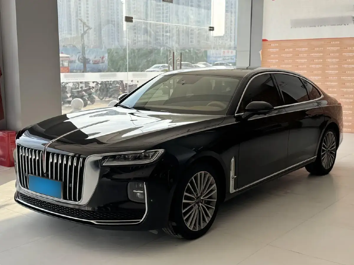 2023 HongQi H9 2.0T 252HP L4 7DCT