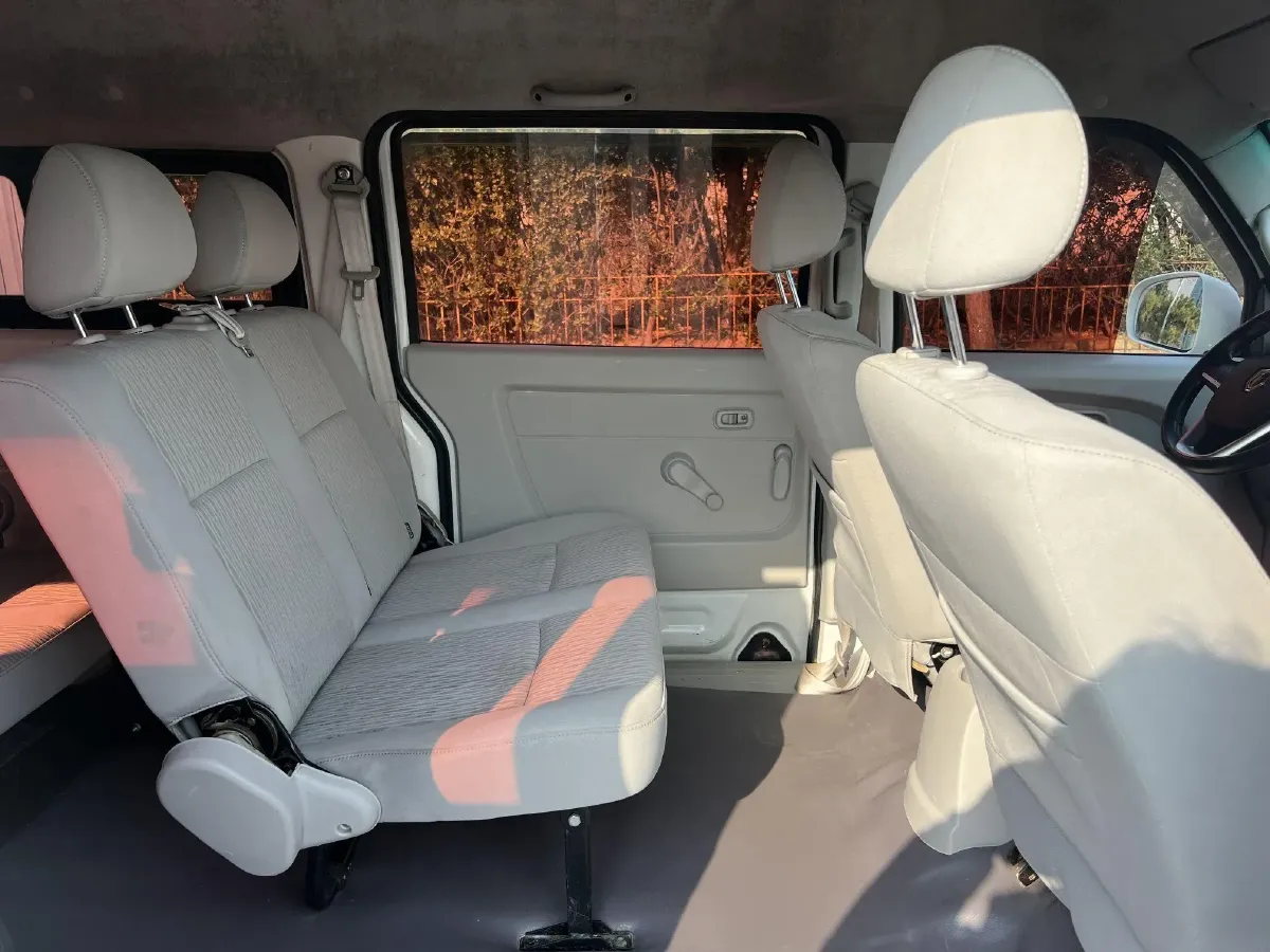 2018 JinBei New Sea Lion S 1.5L 109HP L4 5MT,autocango,china used car exporter,china ev exporter,chinese used car exporter,chinese used ev exporter