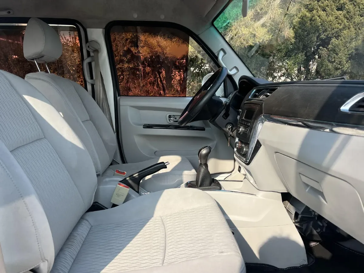 2018 JinBei New Sea Lion S 1.5L 109HP L4 5MT,autocango,china used car exporter,china ev exporter,chinese used car exporter,chinese used ev exporter