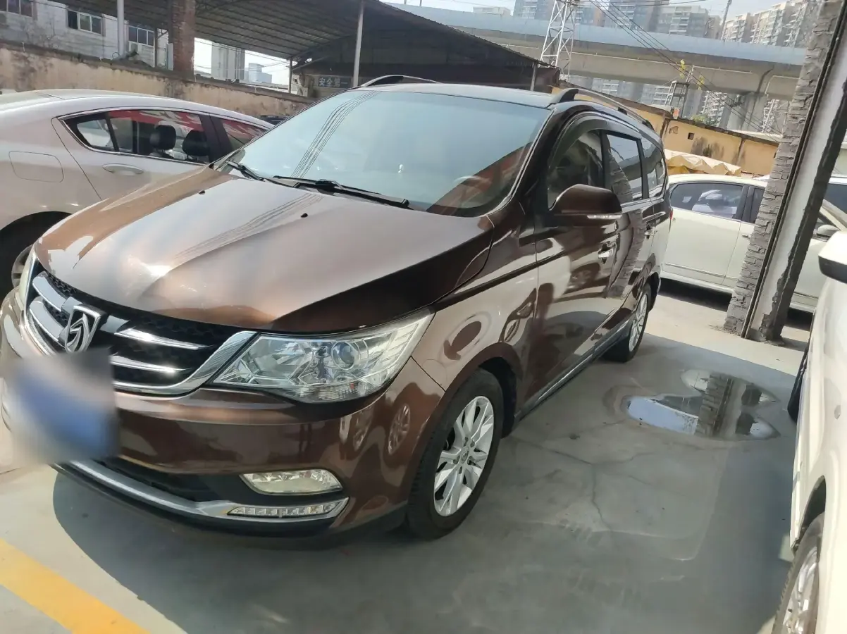 2016 BaoJun 730 1.5T 150HP L4 6MT