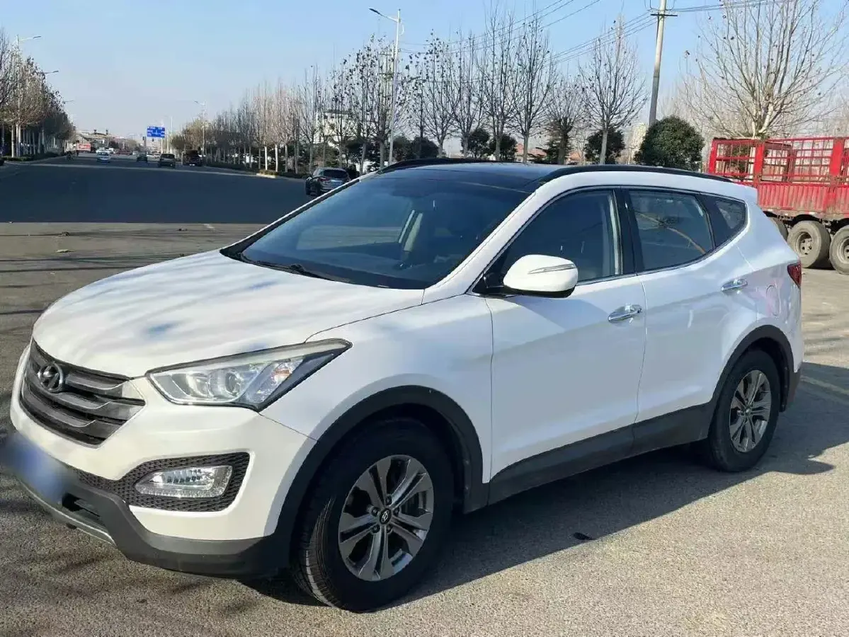 2015 Hyundai Santafe 2.0T 245HP L4 6AT