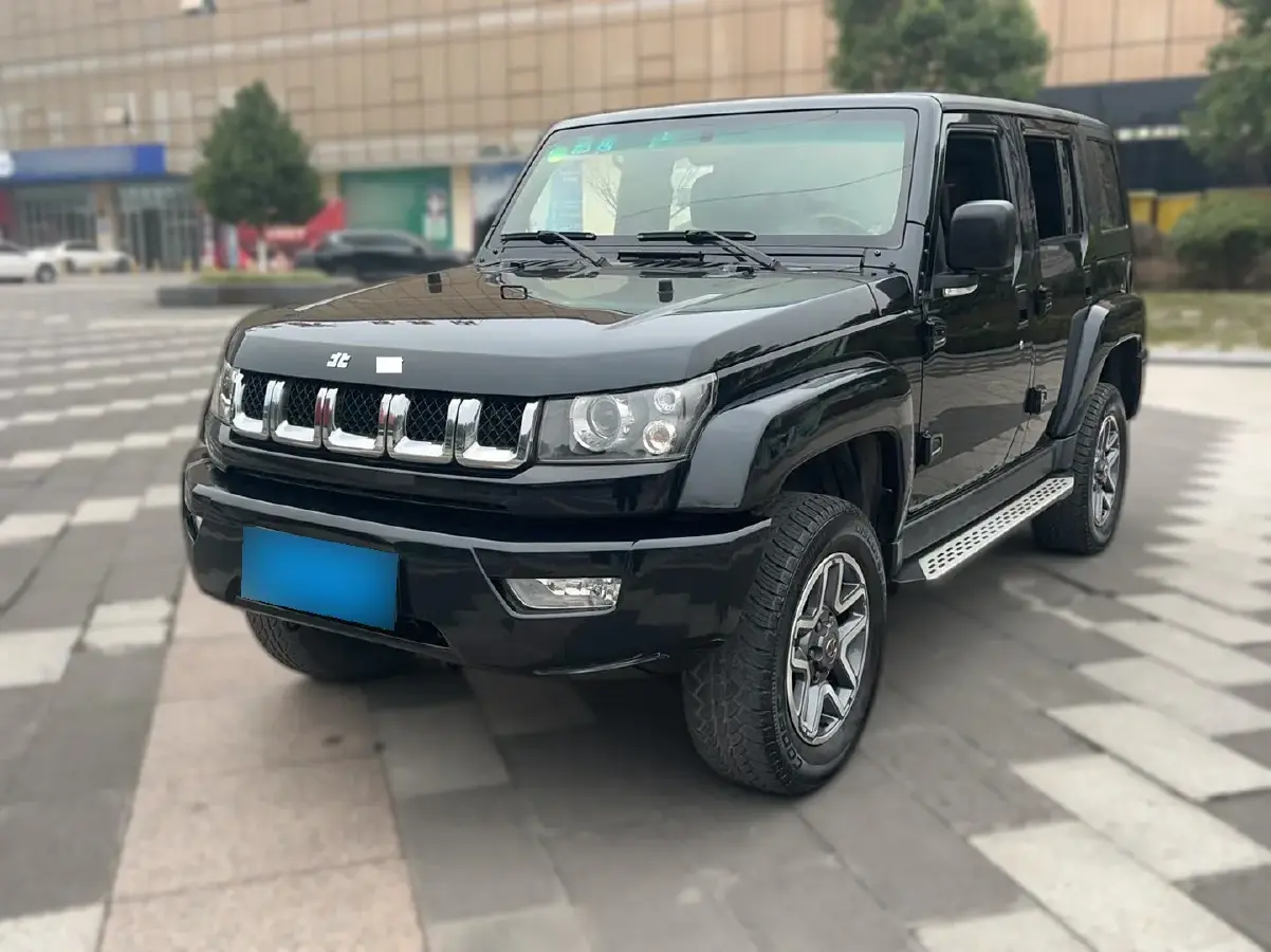 2016 BeiJing BJ40 2.3T 250HP L4 6AT