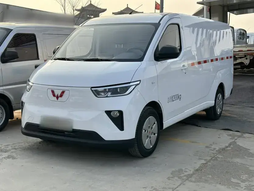 2024 WuLing YangGuang BEV 41.9KWH