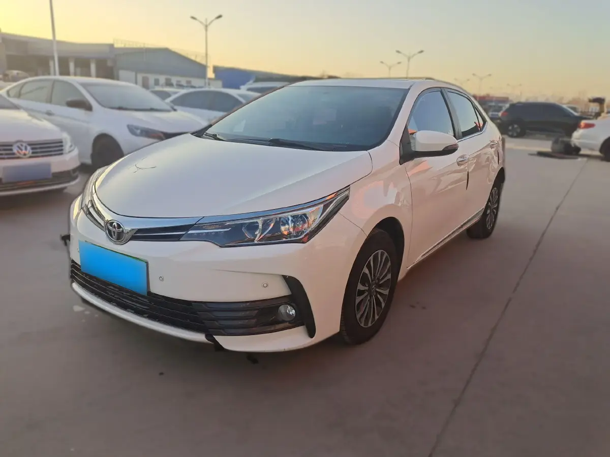 2017 Toyota Corolla 1.2T 116HP L4 6MT