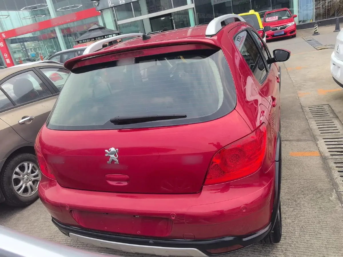 2013 Peugeot 307 1.6L 117HP L4 5MT,autocango,china used car exporter,china ev exporter,chinese used car exporter,chinese used ev exporter