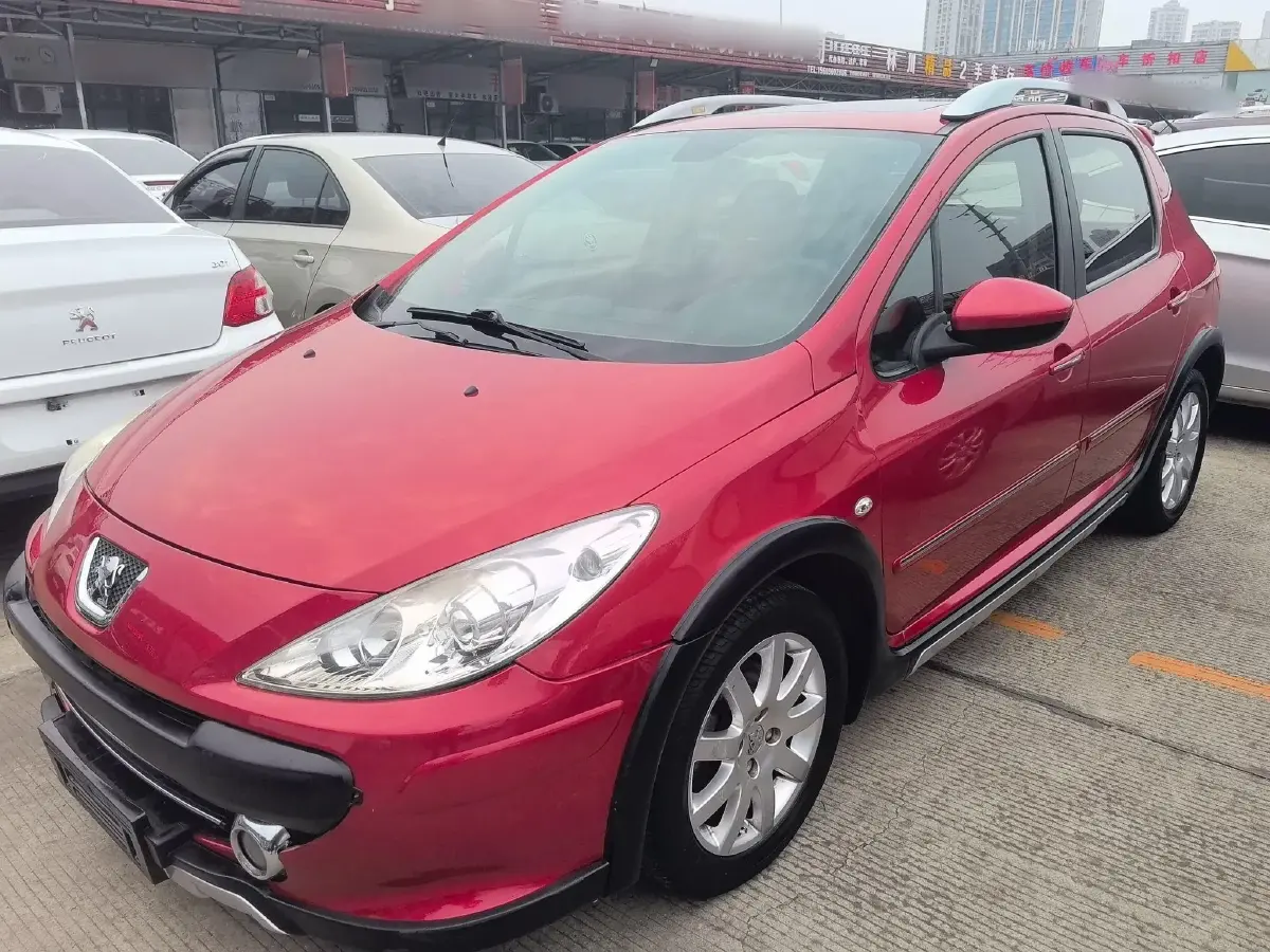 2013 Peugeot 307 1.6L 117HP L4 5MT