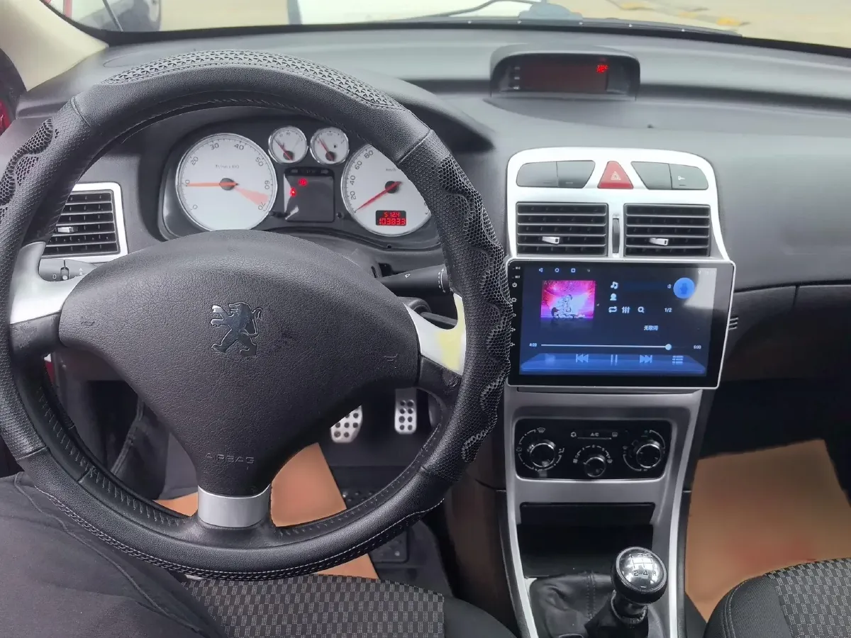 2013 Peugeot 307 1.6L 117HP L4 5MT,autocango,china used car exporter,china ev exporter,chinese used car exporter,chinese used ev exporter