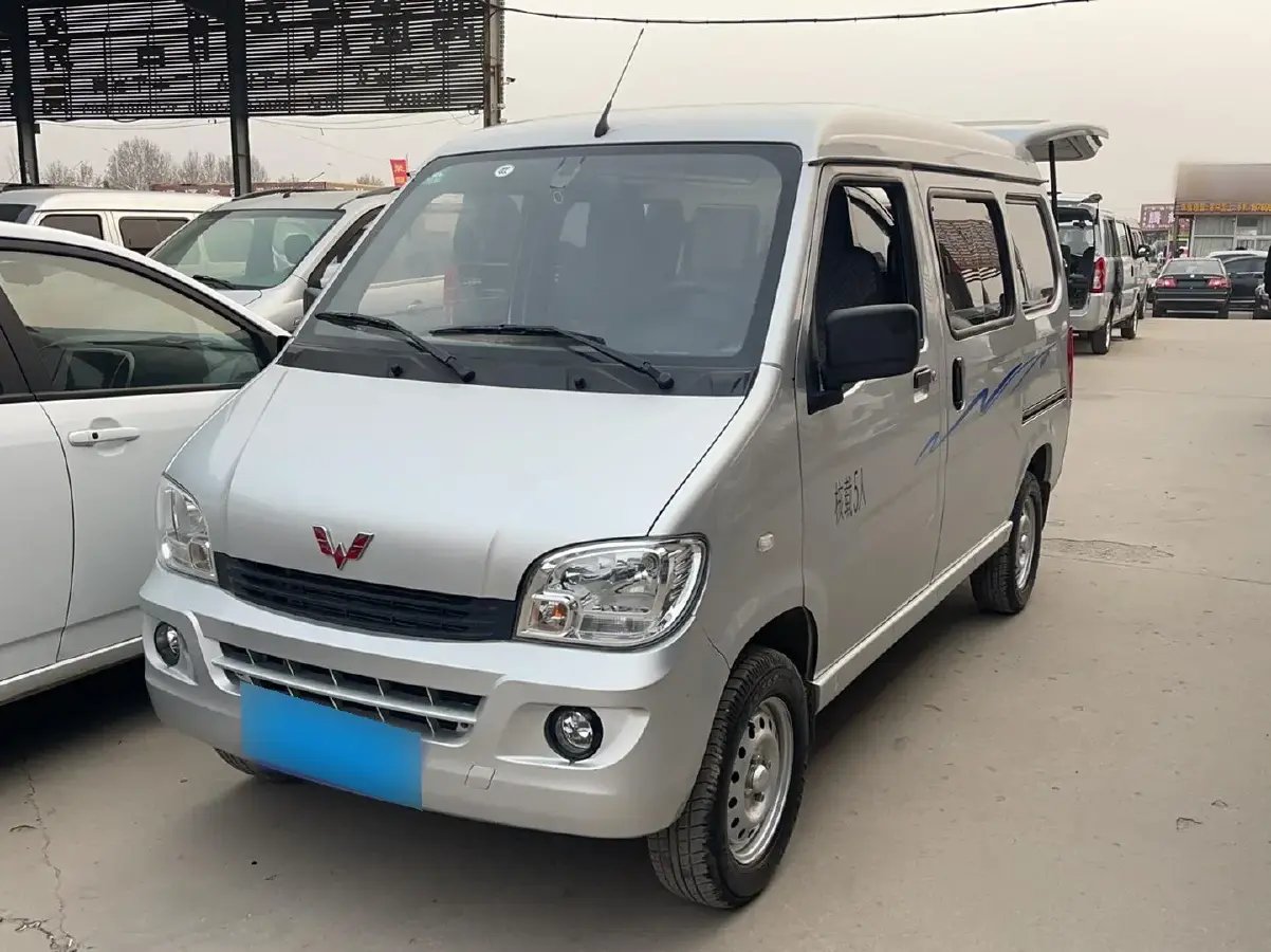 2020 WuLing ZhiGuang 1.2L 76HP L4 5MT