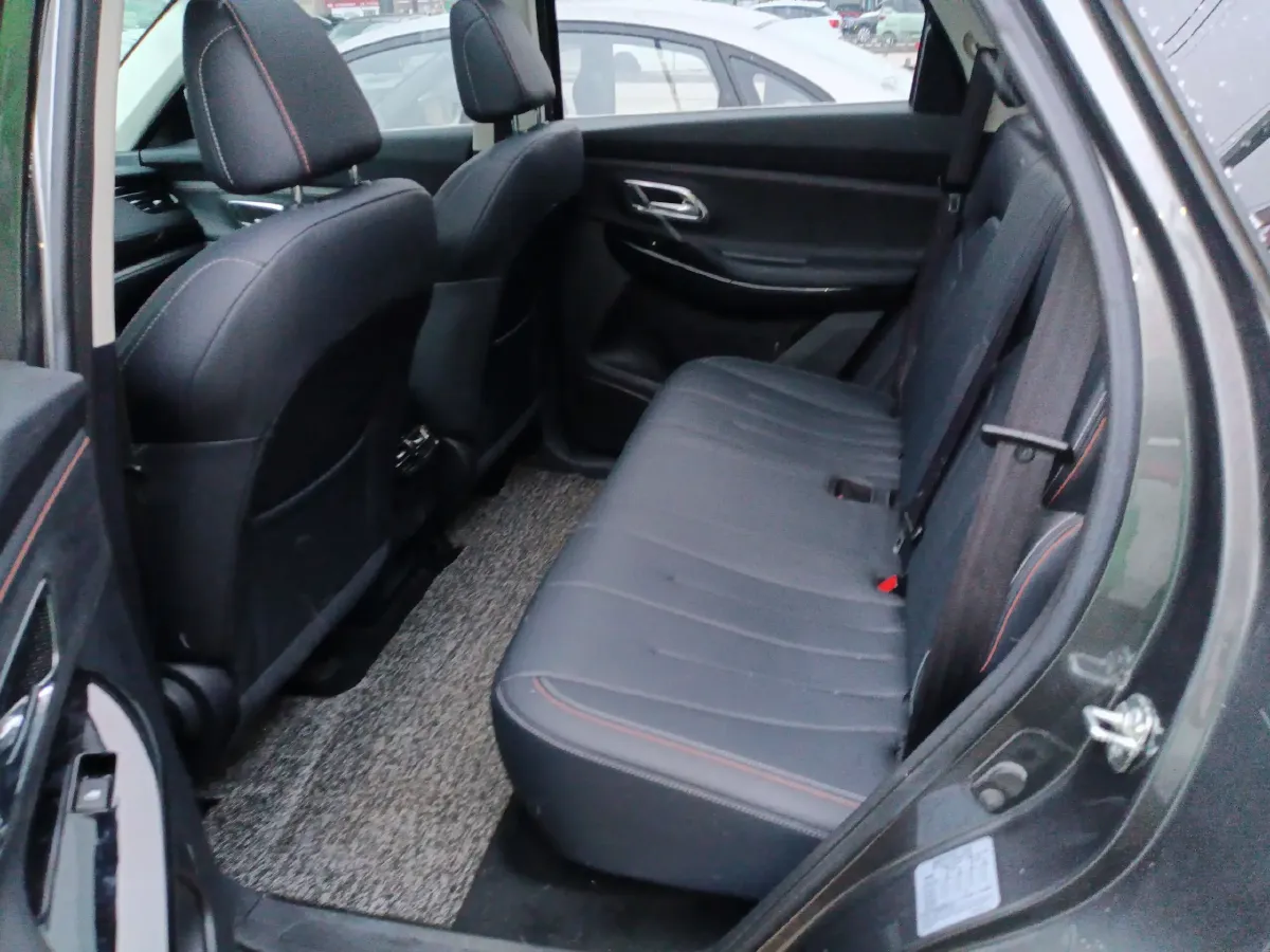 2020 ChangAn Oshan X7 1.5T 178HP L4 7DCT,autocango,china used car exporter,china ev exporter,chinese used car exporter,chinese used ev exporter