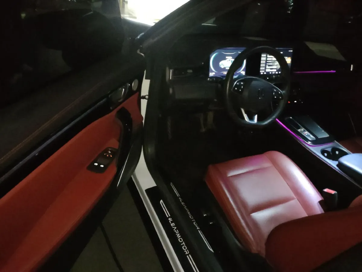 2020 Leapmotor S01 BEV 48KWH,autocango,china used car exporter,china ev exporter,chinese used car exporter,chinese used ev exporter