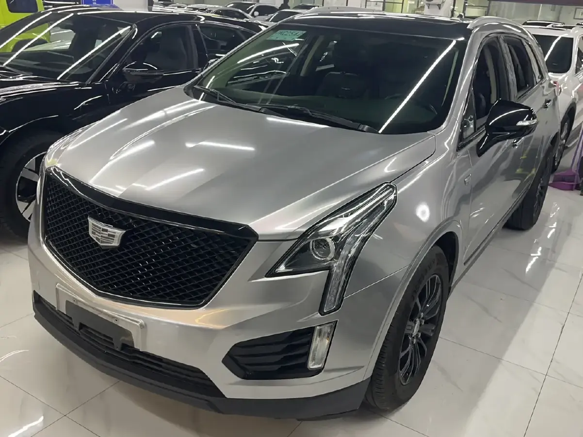 2018 Cadillac XT5 2.0T 250HP L4 8AT