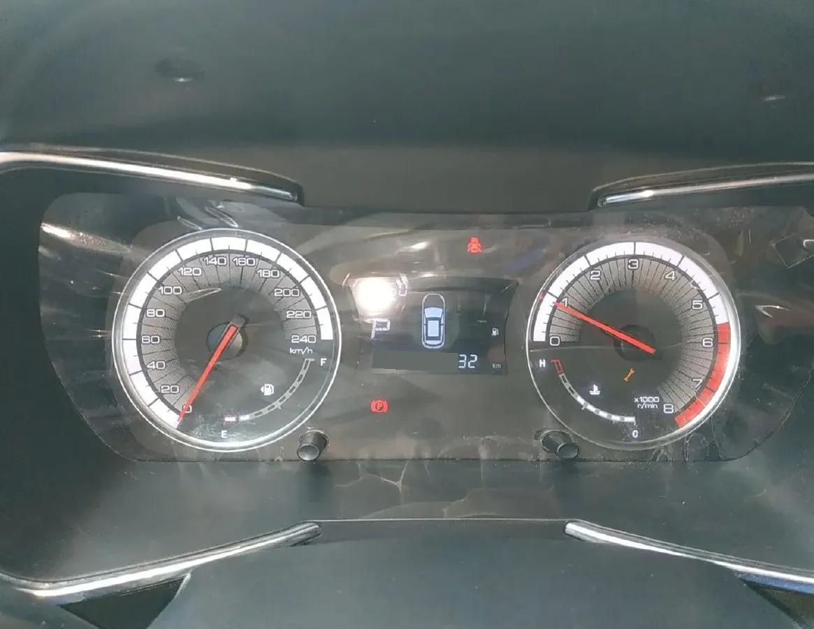 2018 Zotye T500 1.5T 156HP L4 6AT,autocango,china used car exporter,china ev exporter,chinese used car exporter,chinese used ev exporter