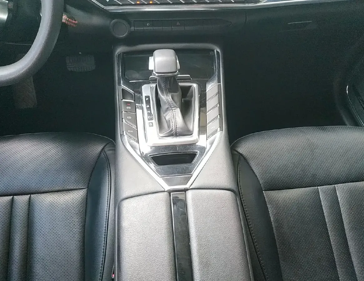 2018 Zotye T500 1.5T 156HP L4 6AT,autocango,china used car exporter,china ev exporter,chinese used car exporter,chinese used ev exporter