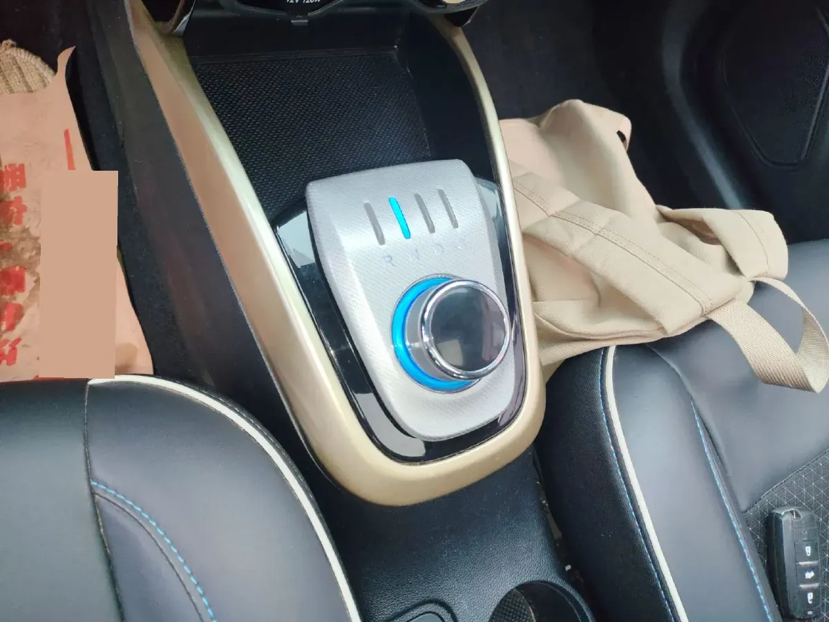 2019 ChangAn CS15 EV BEV,autocango,china used car exporter,china ev exporter,chinese used car exporter,chinese used ev exporter