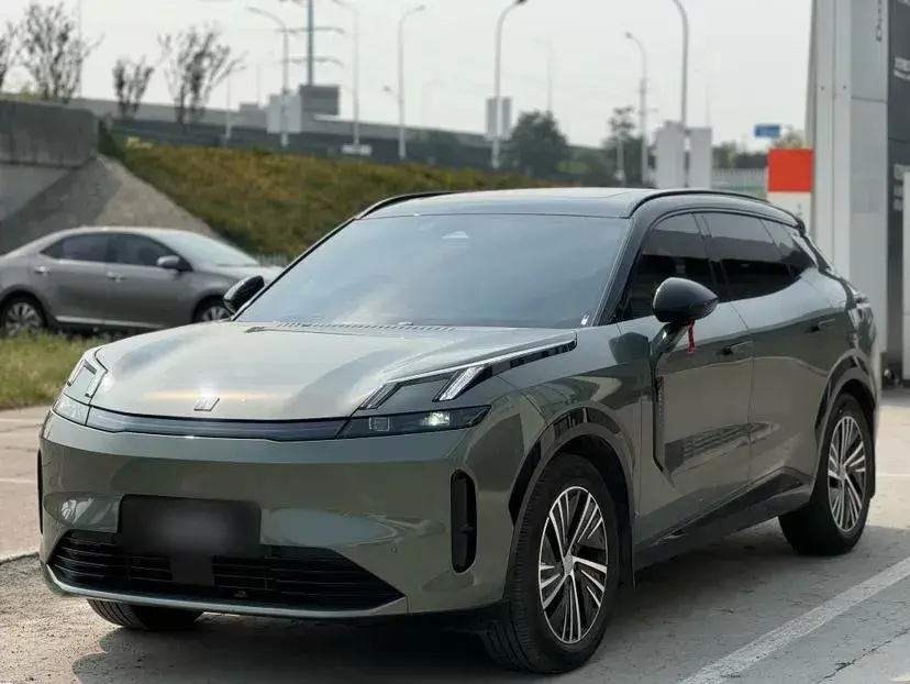 2023 LYNK&CO 08 New Energy 1.5T 163HP L4 3DHT PHEV 39.8KWH