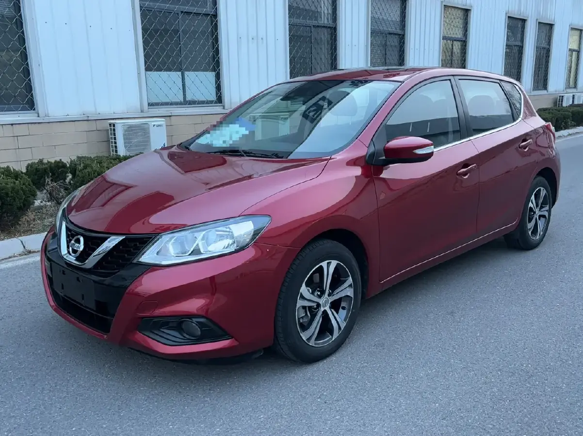 2016 Nissan Tiida 1.6L 126HP L4 CVT