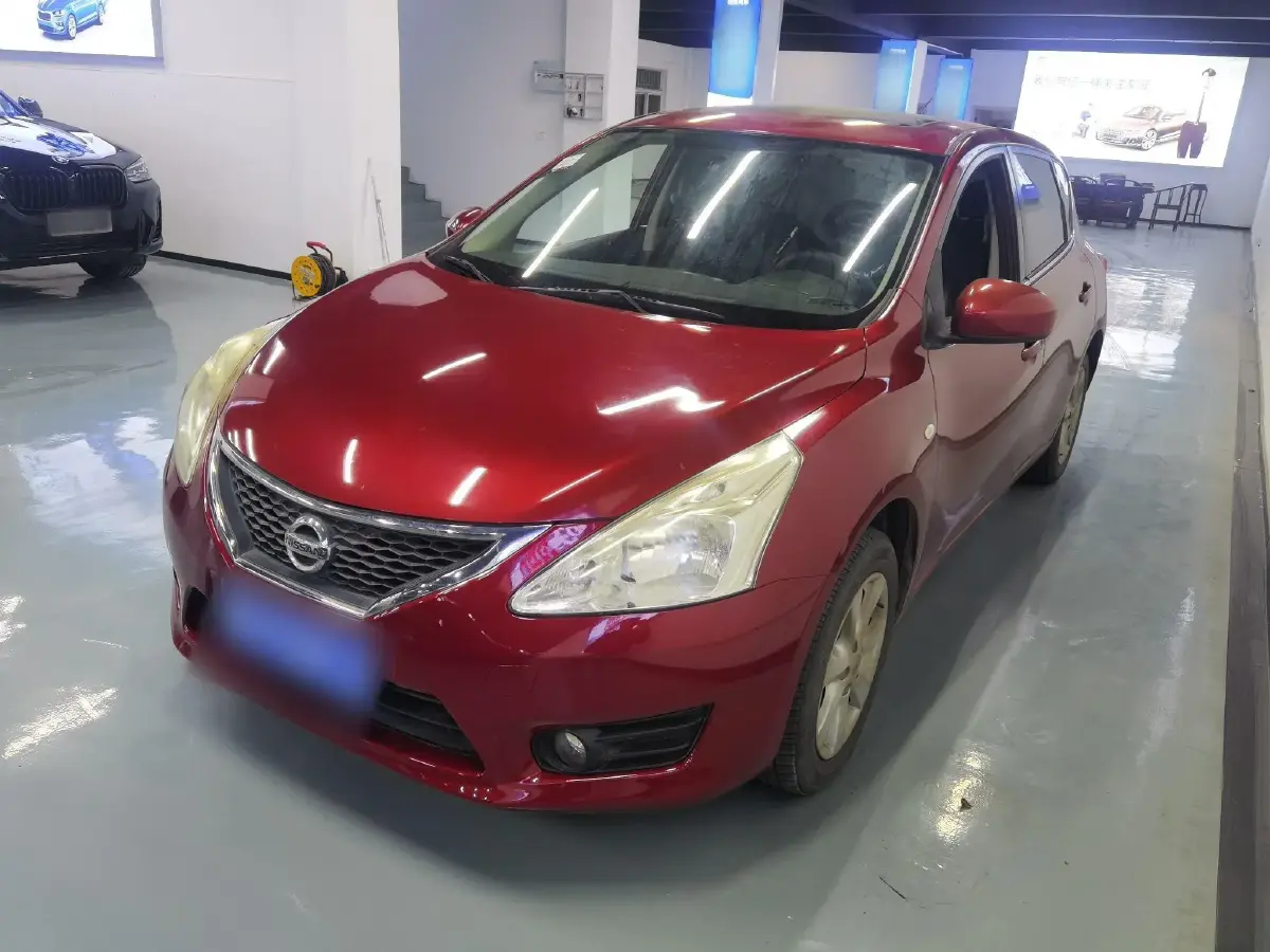 2011 Nissan Tiida 1.6L 126HP L4 CVT
