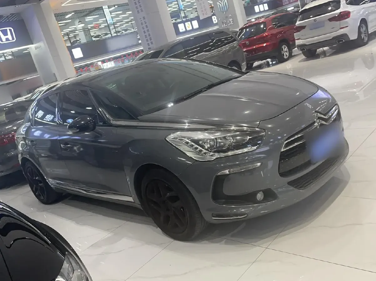 2013 DS 5 1.6T 163HP L4 6AT,autocango,china used car exporter,china ev exporter,chinese used car exporter,chinese used ev exporter