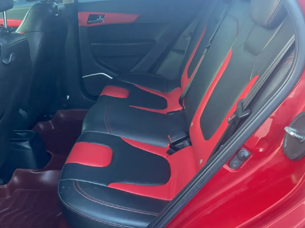 2015 JAC Refine S2 1.5L 113HP L4 CVT,autocango,china used car exporter,china ev exporter,chinese used car exporter,chinese used ev exporter