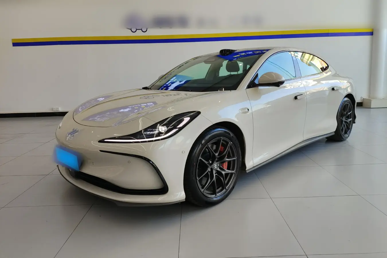 2024 IM L6 BEV 75KWH