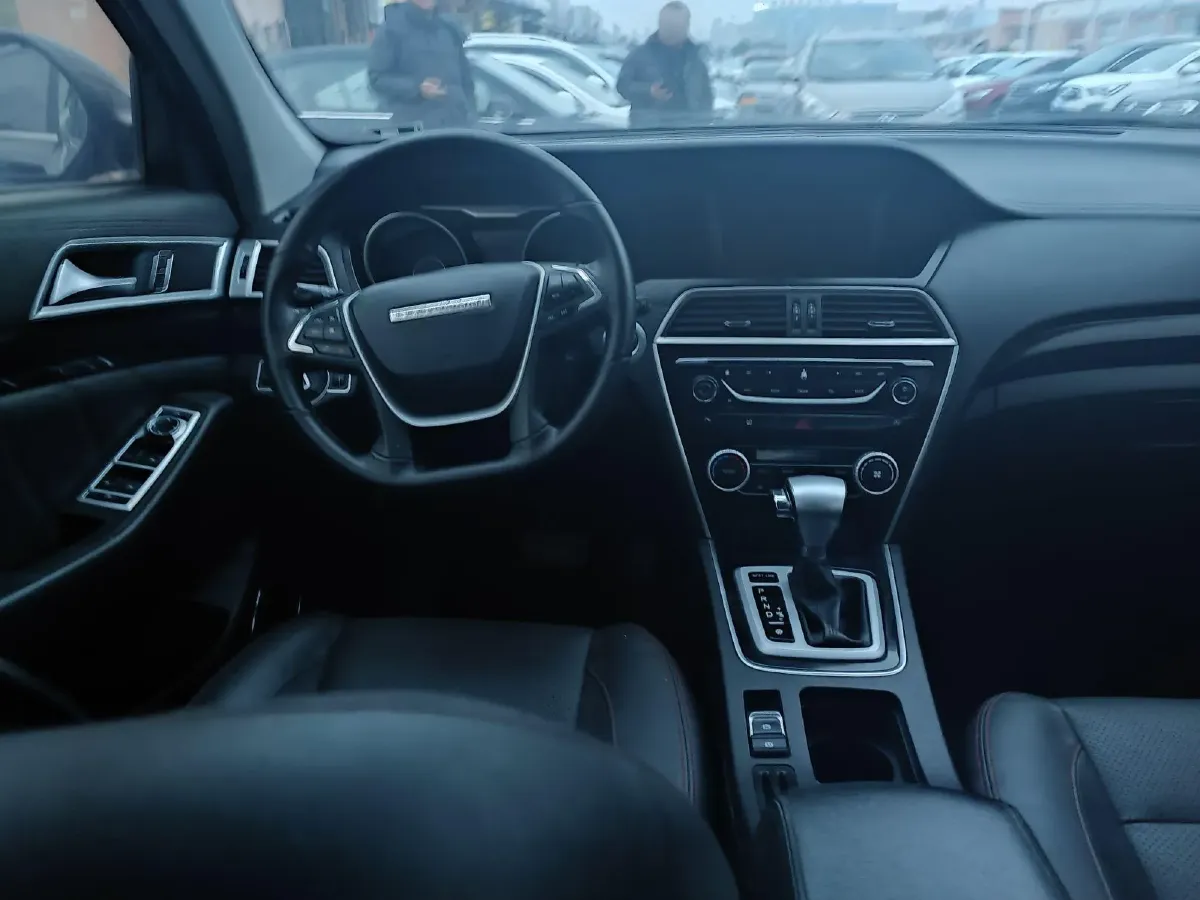 2017 Leopaard CS10 1.5T 150HP L4 CVT,autocango,china used car exporter,china ev exporter,chinese used car exporter,chinese used ev exporter