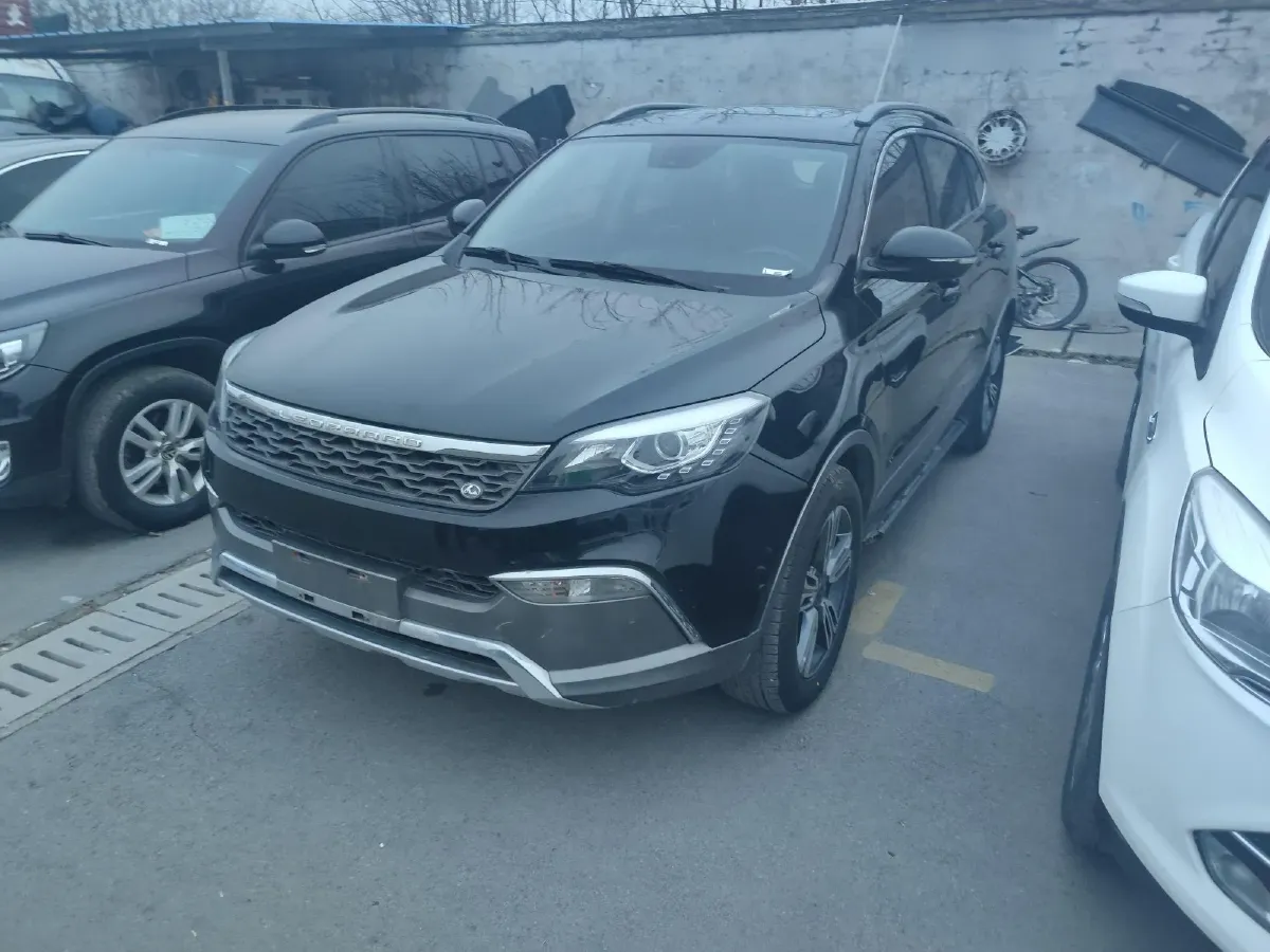 2017 Leopaard CS10 1.5T 150HP L4 CVT,autocango,china used car exporter,china ev exporter,chinese used car exporter,chinese used ev exporter