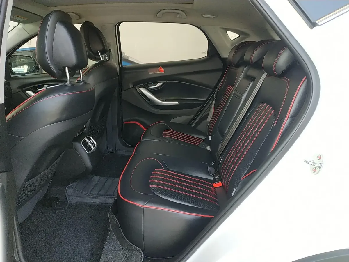 2018 Soueast DX7 1.5T 156HP L4 5AT,autocango,china used car exporter,china ev exporter,chinese used car exporter,chinese used ev exporter