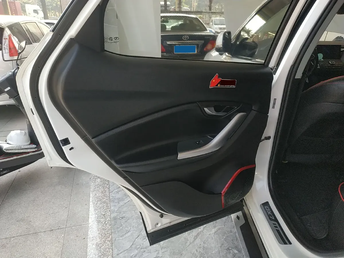 2018 Soueast DX7 1.5T 156HP L4 5AT,autocango,china used car exporter,china ev exporter,chinese used car exporter,chinese used ev exporter