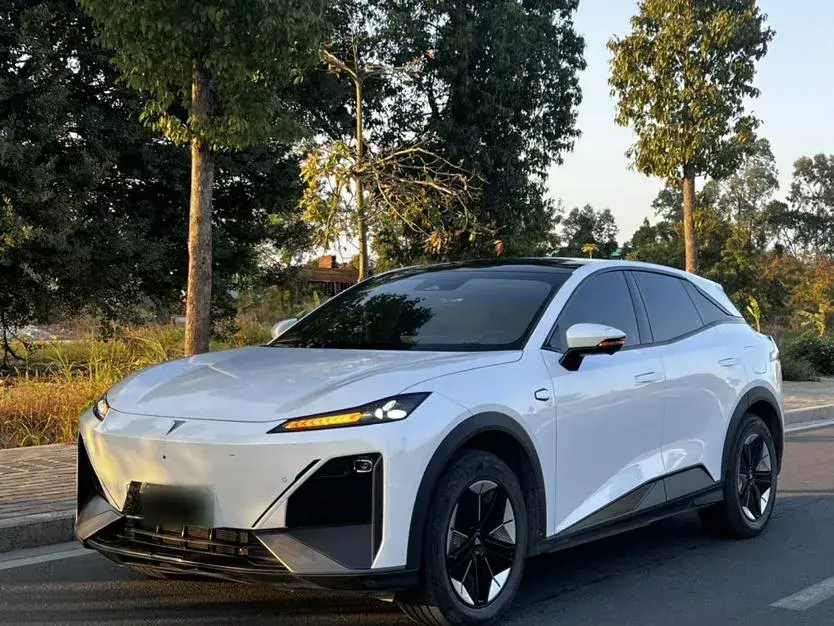 2023 Deepal SL03 1.5L 95HP L4 REEV 28.39KWH